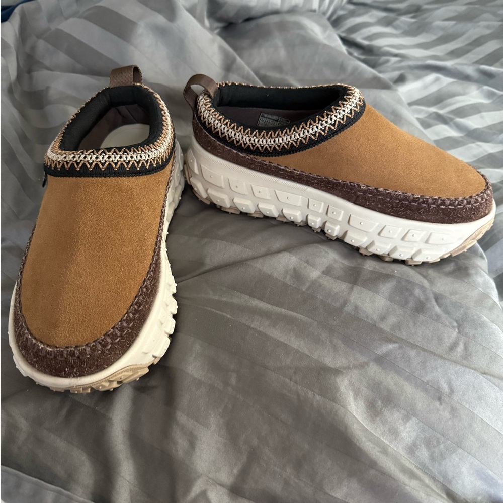 UGG Tan and Brown Clogs with Knit Collar